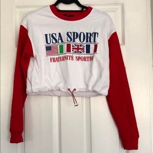 **LAST CHANCE** Crop top sweater with drawstring